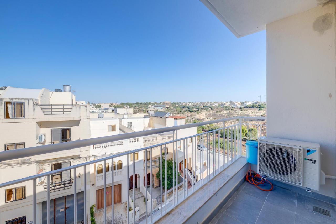 Valley'S Edge Apartments San Ġwann Exterior foto